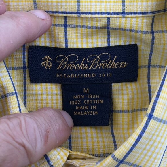 Brooks Brothers Mens Shirt Medium Non-Iron Short Sleeve Button Down Checkered - Picture 3 of 9